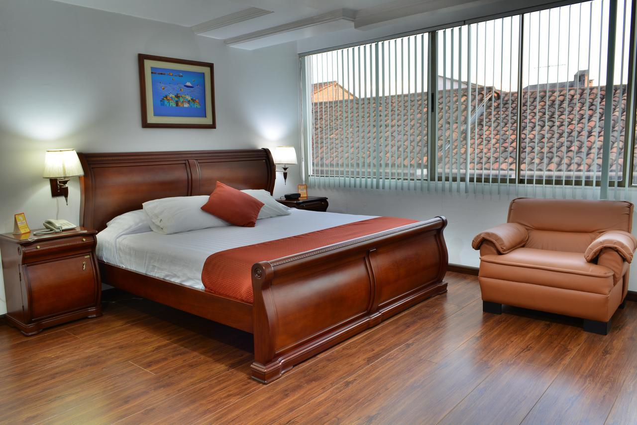 Hotel Cordero Cuenca Luaran gambar
