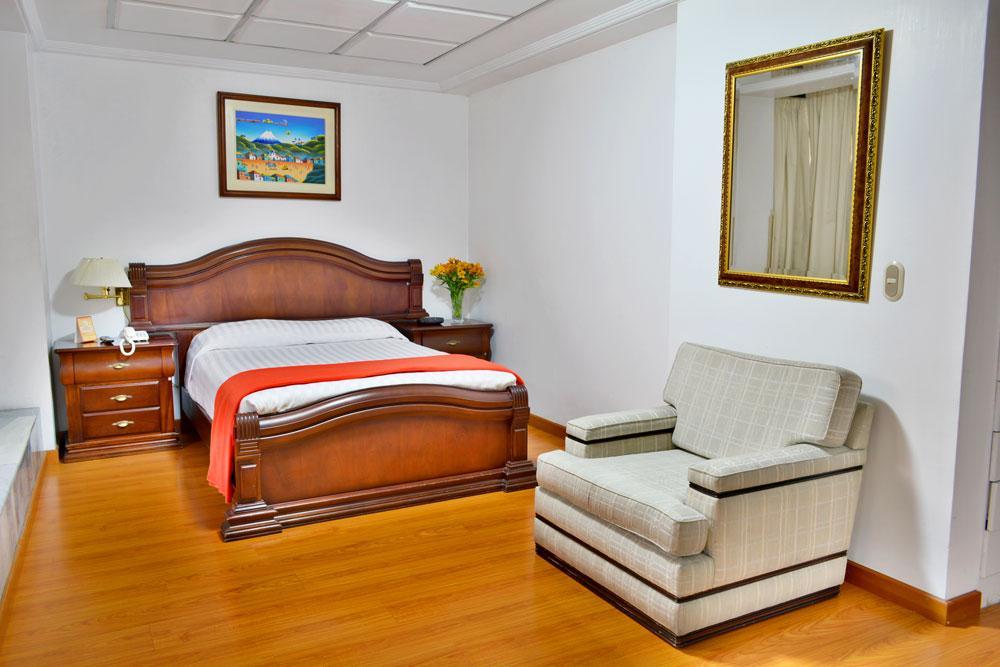 Hotel Cordero Cuenca Luaran gambar